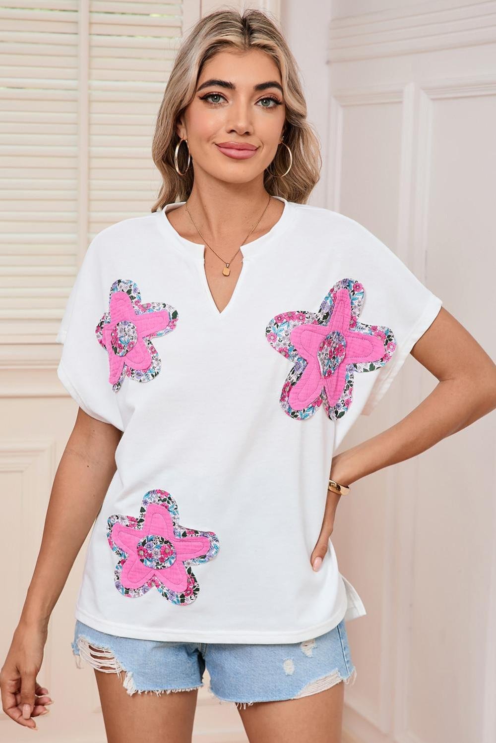 T Shirts | Women White Cute Floral Patch V-Neck Short Sleeve T-Shirt